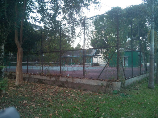 Lapangan Tennis