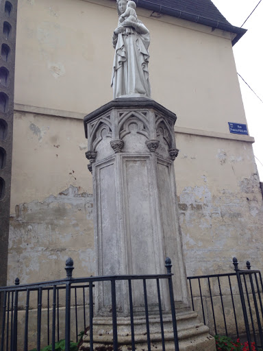 Statue de la Vierge Marie