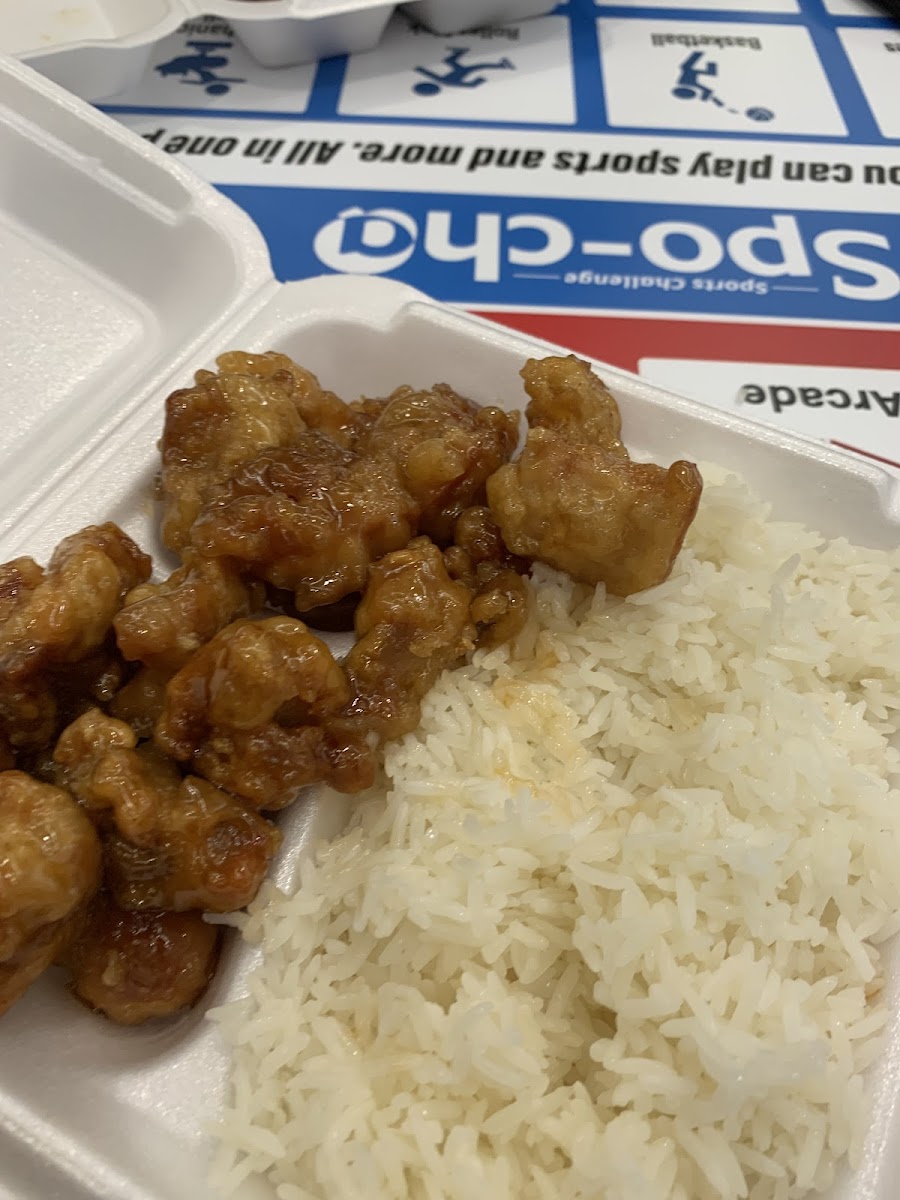 Orange Chicken and White Rice