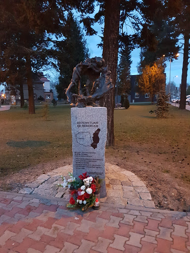 Monument in Memory of Railwayman