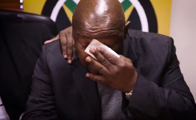 Cope leader Mosiuoa Lekota breaks down in tears as he remembers fallen comrades.