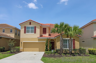 Orlando vacation villa, west-facing private pool and spa, close to Disney, gated Davenport resort