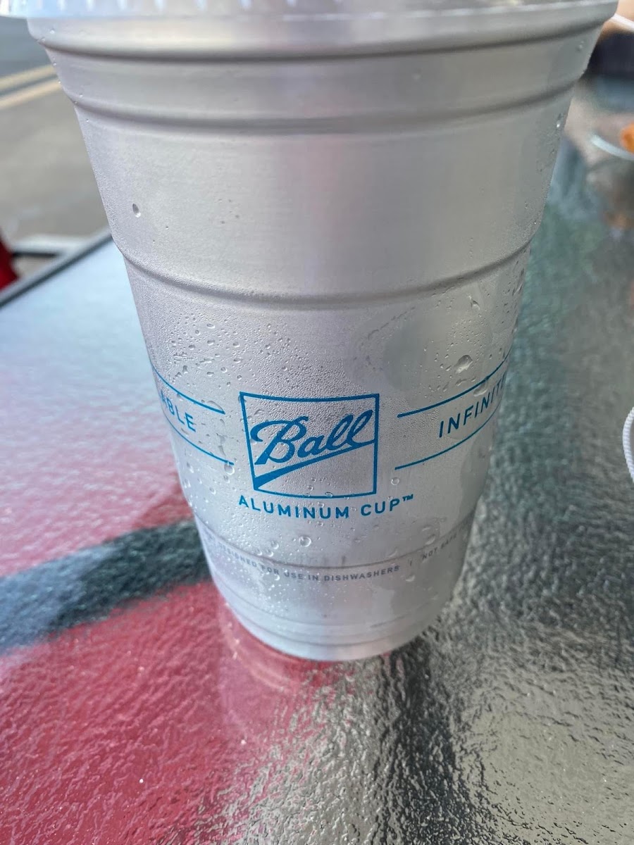 Aluminum cup (recyclable)