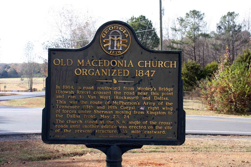 In 1864, a road southward from Wooley´s Bridge (Etowah River) crossed the road near this point and ran to Van Wert (Rockmart) and Dallas. This was the route of McPherson´s Army of the Tennessee...