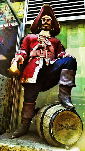 Captain Morgan Statue