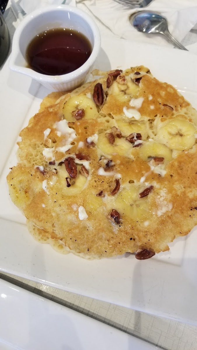 Gluten Free pancakes with bananas  and pecans