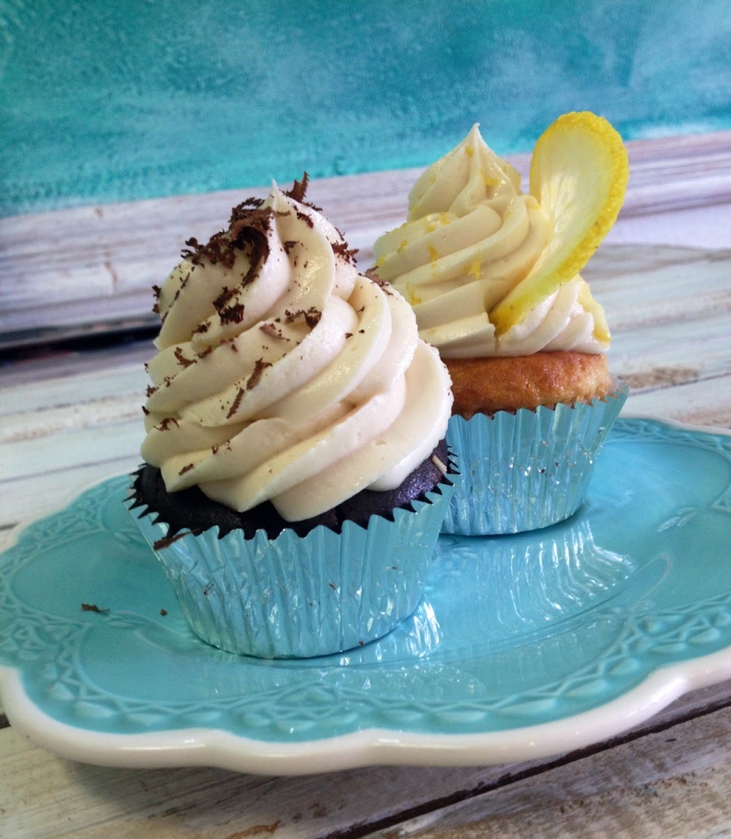 Lemon and chocolate cupcakes with vanilla frosting