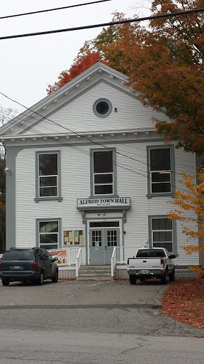 Alfred Town Hall 