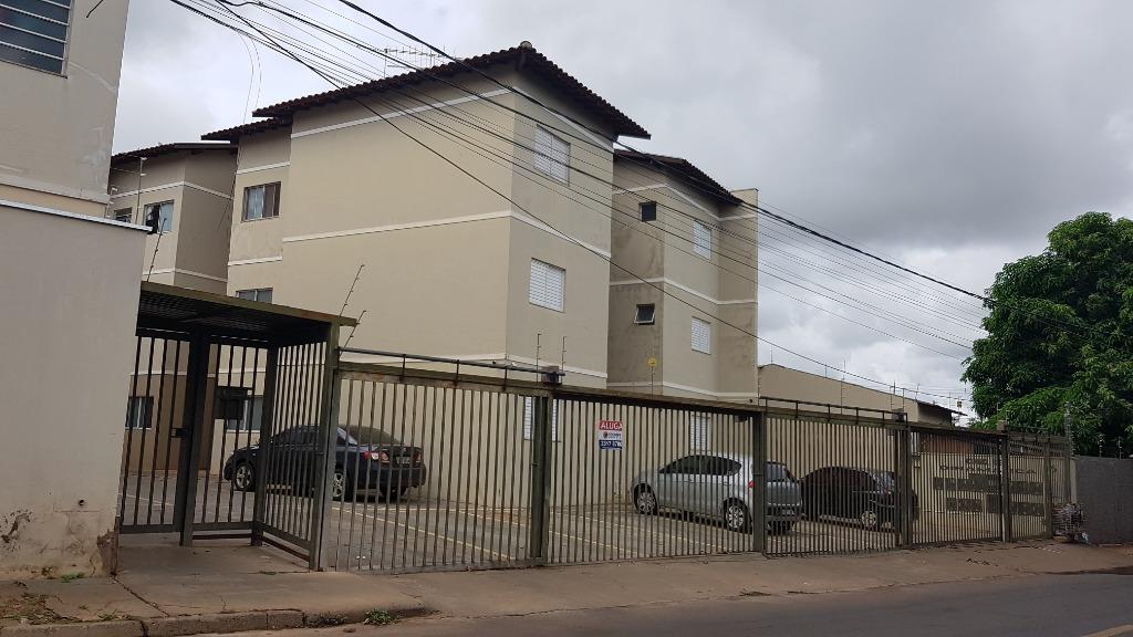 Apartamento com 2 dormitórios à venda, 56 m² por R$ 150.000,00 - Olinda - Uberaba/MG