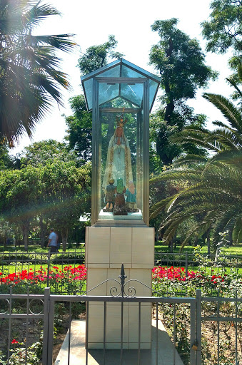 Plaza De La Virgen María