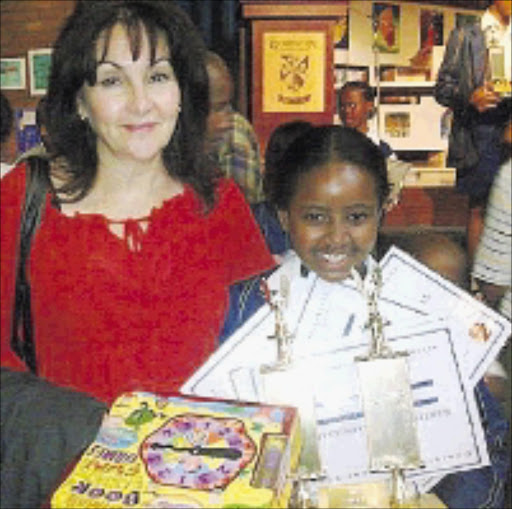 EAGER ACHIEVER: Pulane Maake with proud school principal Dalene Rostovsky, needs your help to realise her dream of going to the US. © Unknown