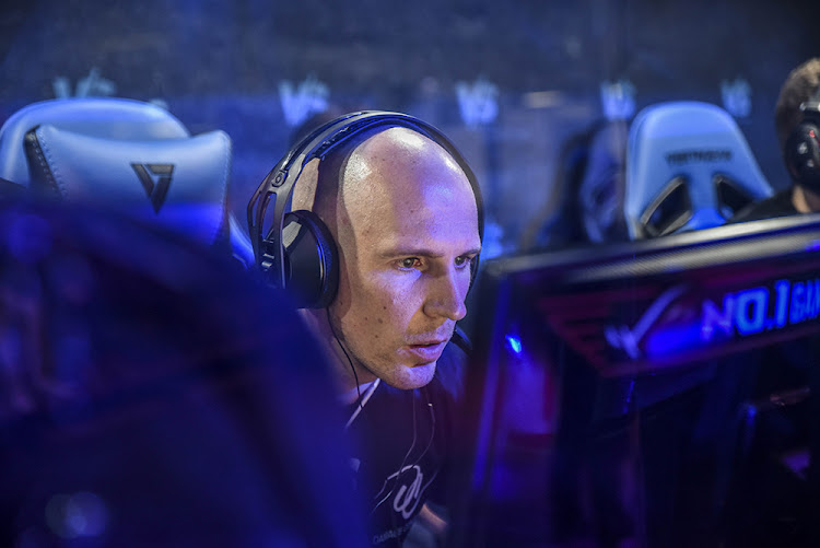 One of the older teams in the South African CS:GO circuit, Tyrone "Explicit" Lautre from Damage Control prepares for their match at the VS Gaming stage.