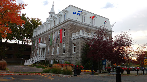 Mairie de St-Eustache