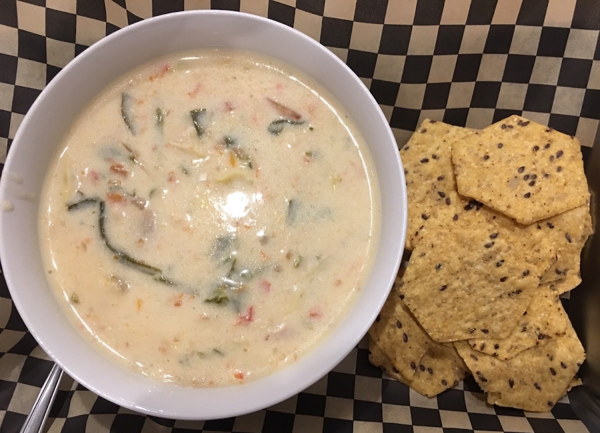 Cheesy Chicken Artichoke Jalapeño Soup