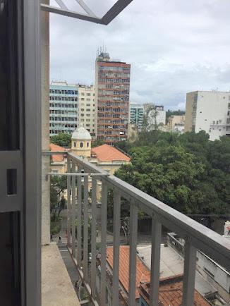 Apartamento Tipo Conjugado no Centro de Niterói