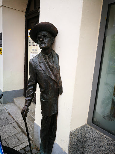 James Joyce