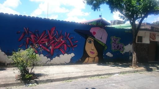 Grafite Menina de Boné