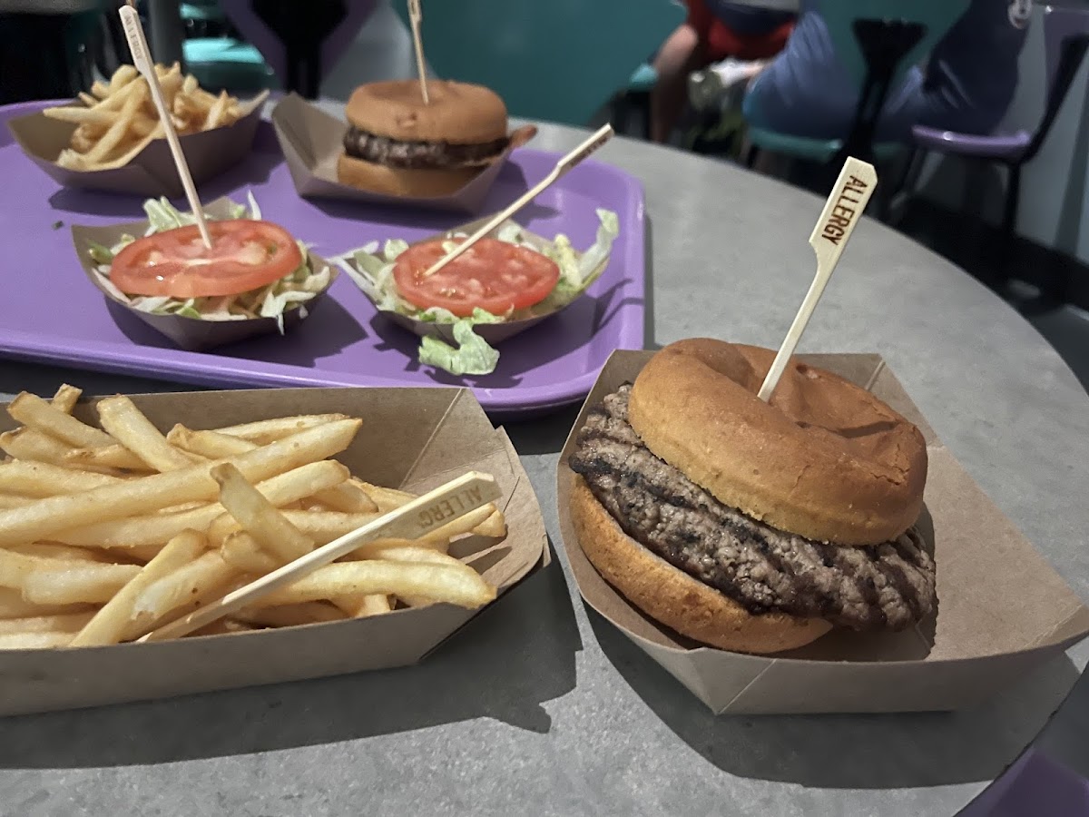 Gluten-Free at Cosmic Ray's Starlight Cafe