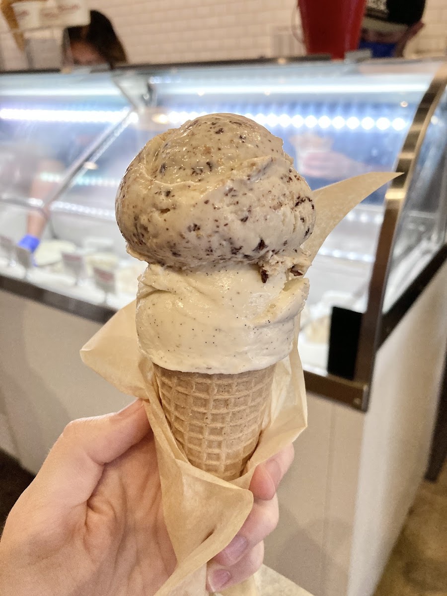 GF ice crram cone with peanut butter and vanilla ice cream