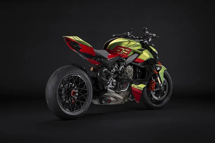 2023 Ducati Streetfighter V4 Lamborghini.