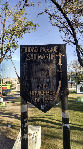 Cartel Parque San Martin