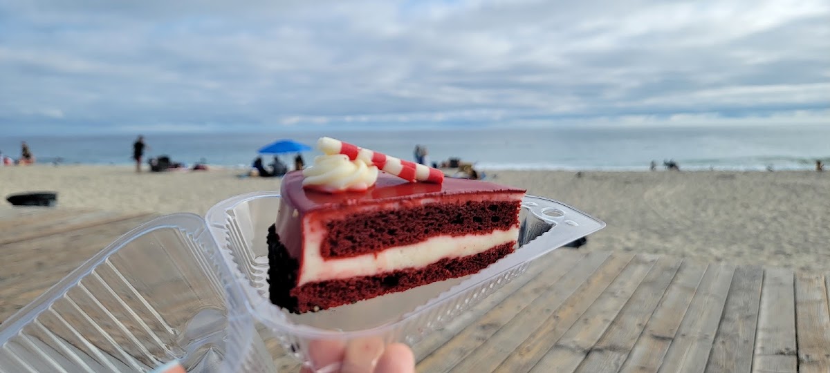 Gluten-Free Cakes at Le Macaron French Pastries