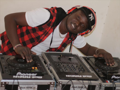 DJ Bunduki.