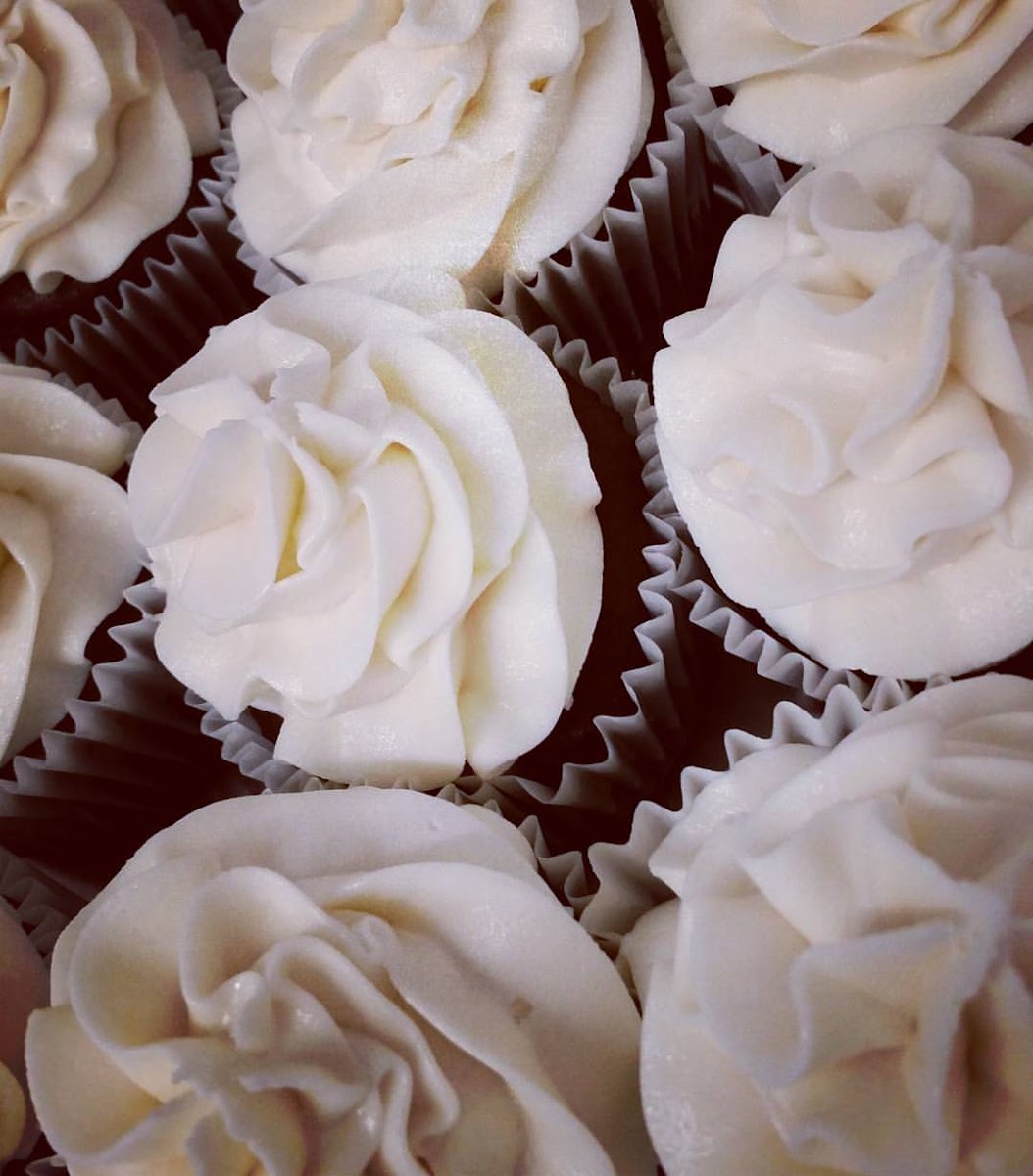 Gluten-Free Cupcakes at Old Barn Market & Gluten Free Bakery