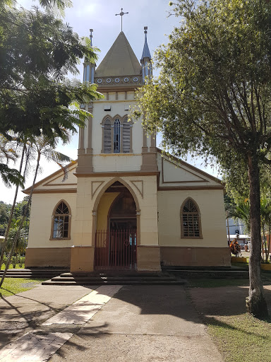 Iglesia San Gabriel Arcángel