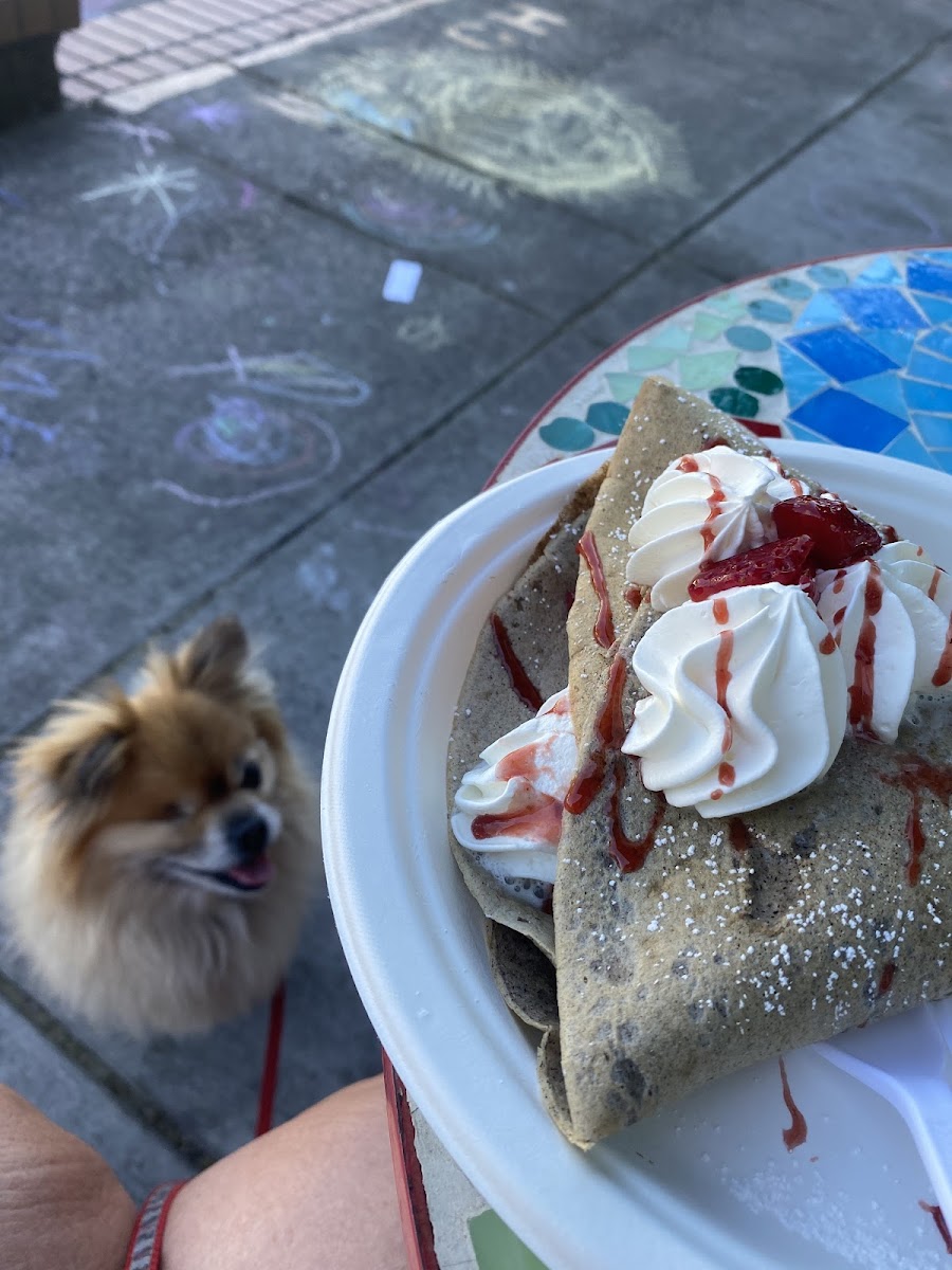 Gluten-Free at McBee’s Shakes Crêpes & Cones