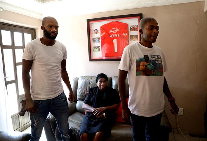 FILE IMAGE: Siyabonga Miya, Ntombifuthi Meyiwa and Sifiso Meyiwa during a press briefing at the Meyiwa family home in Umlazi, Durban.