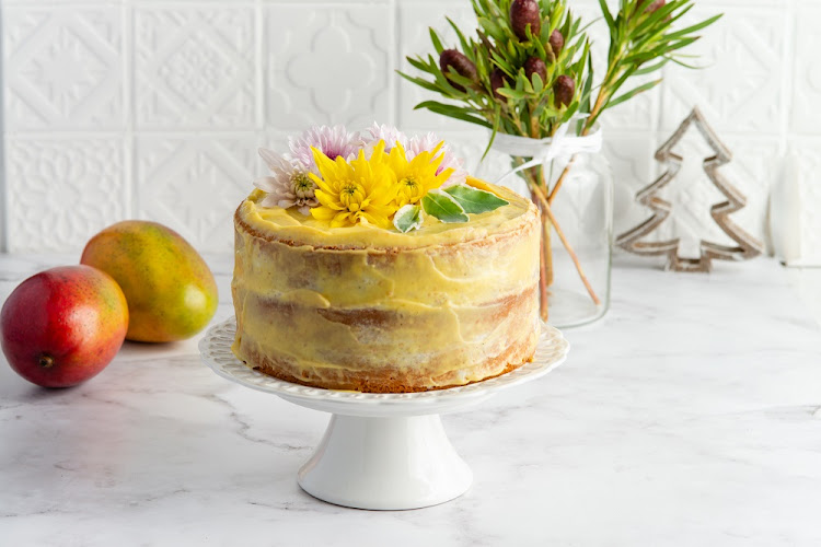 Vanilla cake with mango curd.