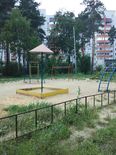 Детская площадка с грибочком