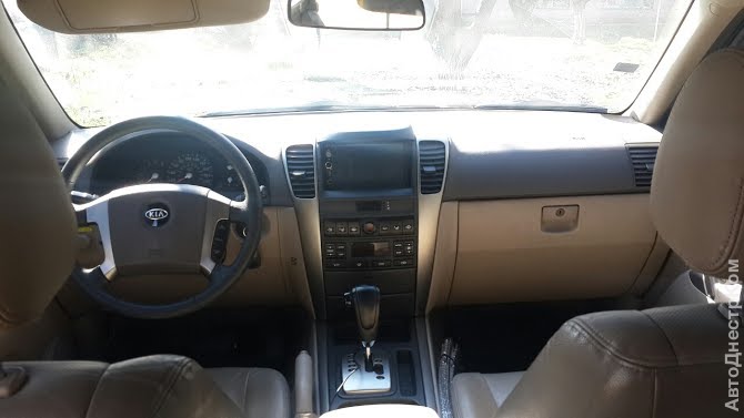 продам авто Kia Sorento Sorento II фото 3