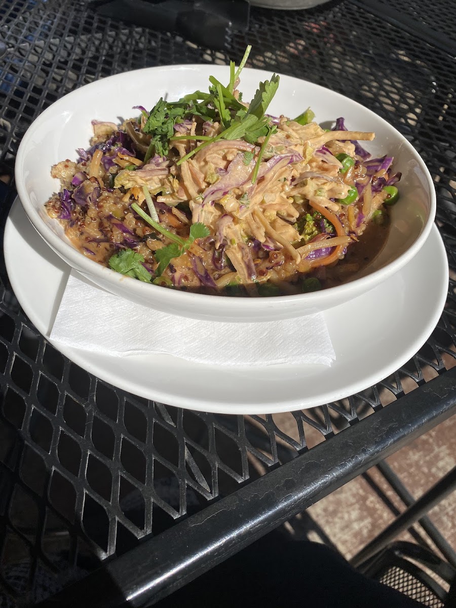 Spicy quinoa bowl! Yummm!