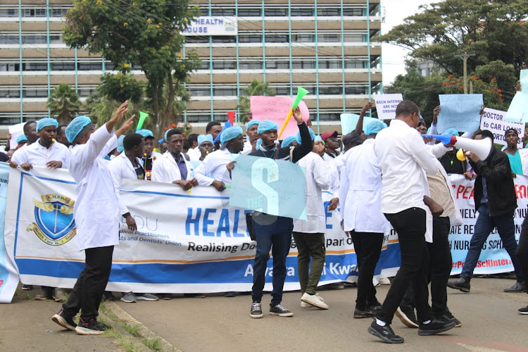 Doctors, Interns and nurses demontrate as they head to the Ministry of health offices, Nairobi on April 9, 2024