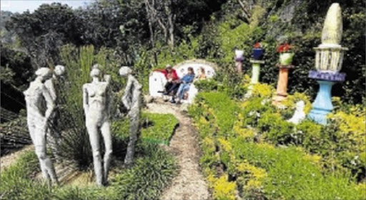 TRAVEL GARDEN: Wessel Strydom's magnificent Bonnie Doon garden which is inspired by his travels around the world attracted hundreds of admirers in the Pam Golding Properties Gardens of East London show at the weekend Picture: BARBARA HOLLANDS