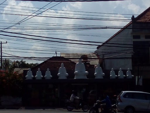 Budha Pelangi