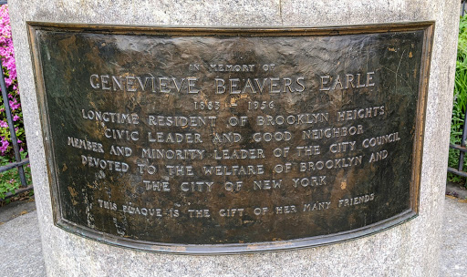 IN MEMORY OF   GENEVIEVE BEAVERS EARLE   1883 - 1956   LONGTIME RESIDENT OF BROOKLYN HEIGHTS MEMBER AND MINORITY LEADER OF THE CITY COUNCIL CIVIC LEADER AND GOOD NEIGHBORDEVOTED TO THE WELFARE OF...
