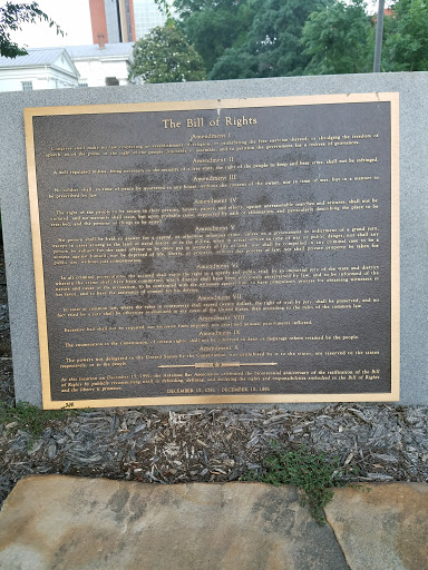 Placed on December 15, 1991 by the Arkansas Bar Association to commemorate the Bicentennial of the ratification of the Bill of Rights. 