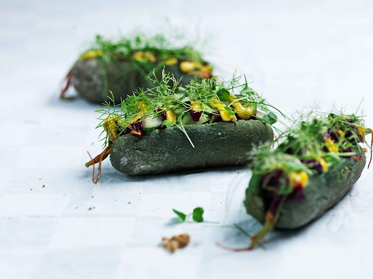 Ikea's Dogless Hotdog: Spirulina buns may be the future for more than just astronauts.