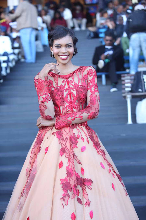 Miss SA World Thulisa Keyi was blushing in red at The Vodacom Durban July