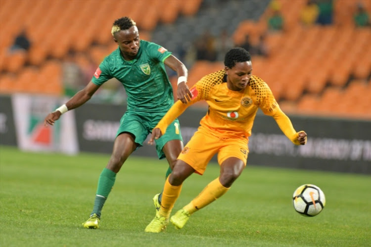 Kudakwashe Mahachi of Arrows and Wiseman Meyiwa during the Absa Premiership match between Kaizer Chiefs and Golden Arrows at FNB Stadium on September 23, 2017 in Johannesburg.