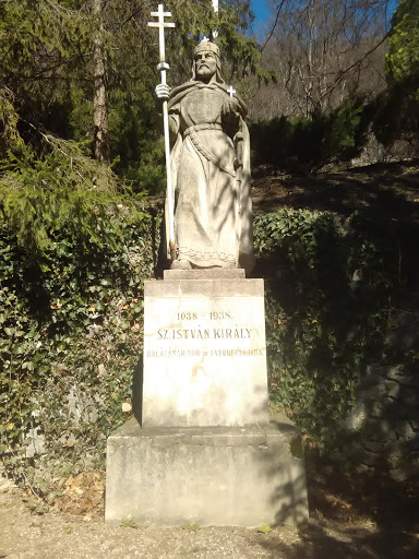 Szent István Király szobra