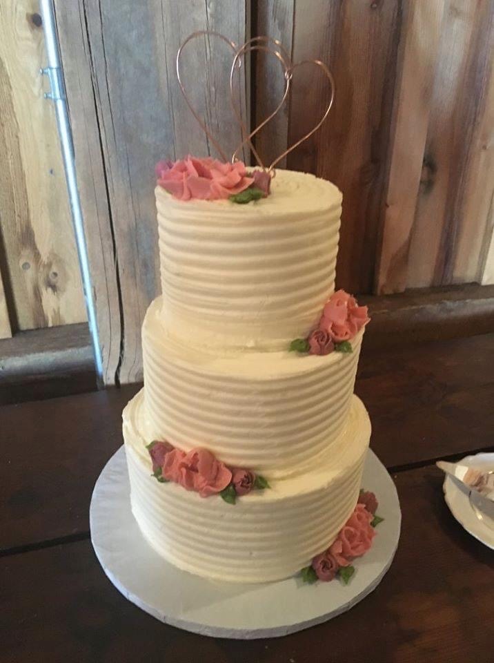 White Swirl Wedding Cake