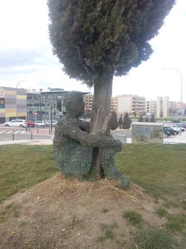 Statues of Trees 