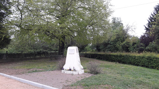 Monument Aux Morts Sncf