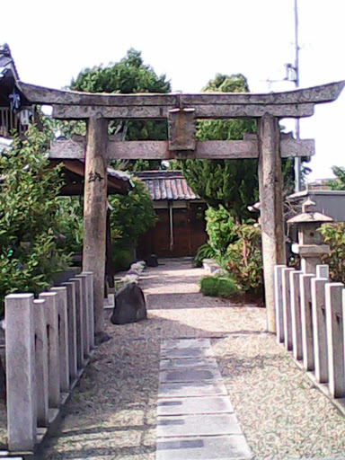 嚴嶋神社