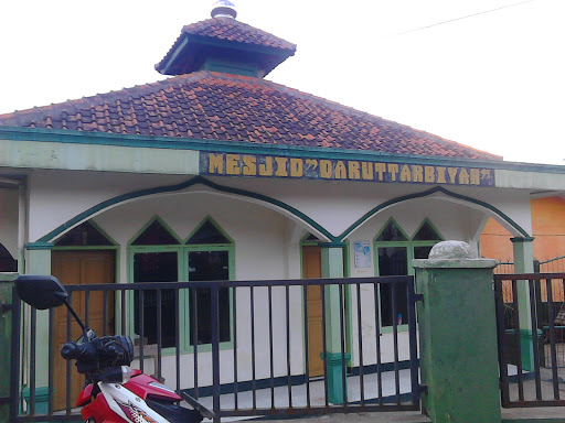 Mesjid  Daruttarbiyah