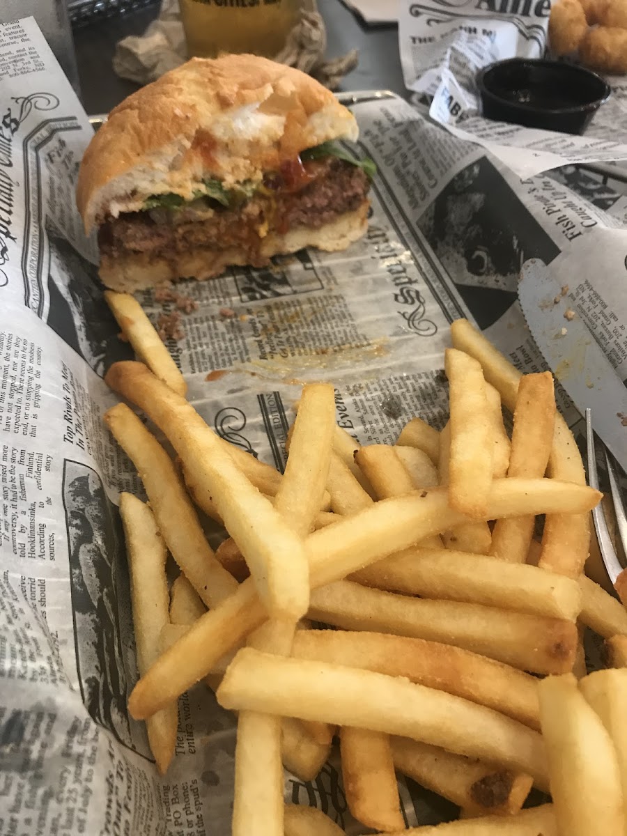 GF classic burger and fries. Says the patty is made fresh and it clearly is!! Very delicious